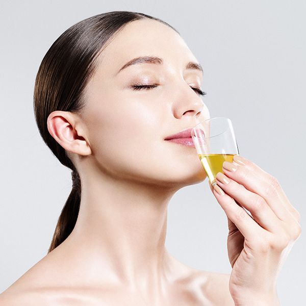 collagen_dang_uong_co_tot_khong_0bb2d6731ebe46ffb40b93038d8b2c71_grande Collagen tươi dạng uống