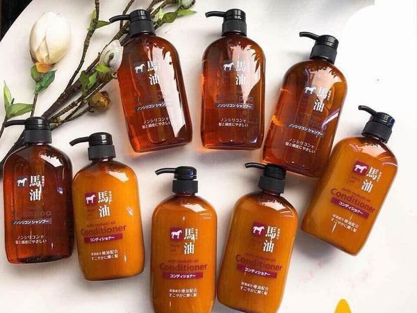 Bộ dầu gội – dầu xả mỡ ngựa Horse Oil Hokkaido