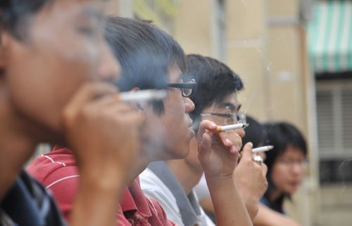 keo cai thuoc la  禁煙のど飴