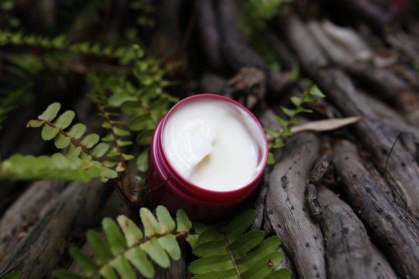 review-kem-duong-am-chong-lao-hoa-dahada-labo_grande Review kem dưỡng da chống lão hóa da Hada Labo