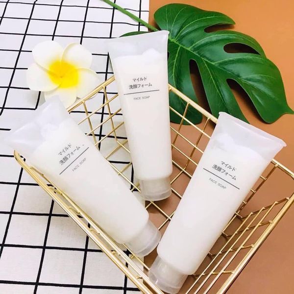 sữa rửa mặt muji